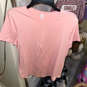 Lululemon tee